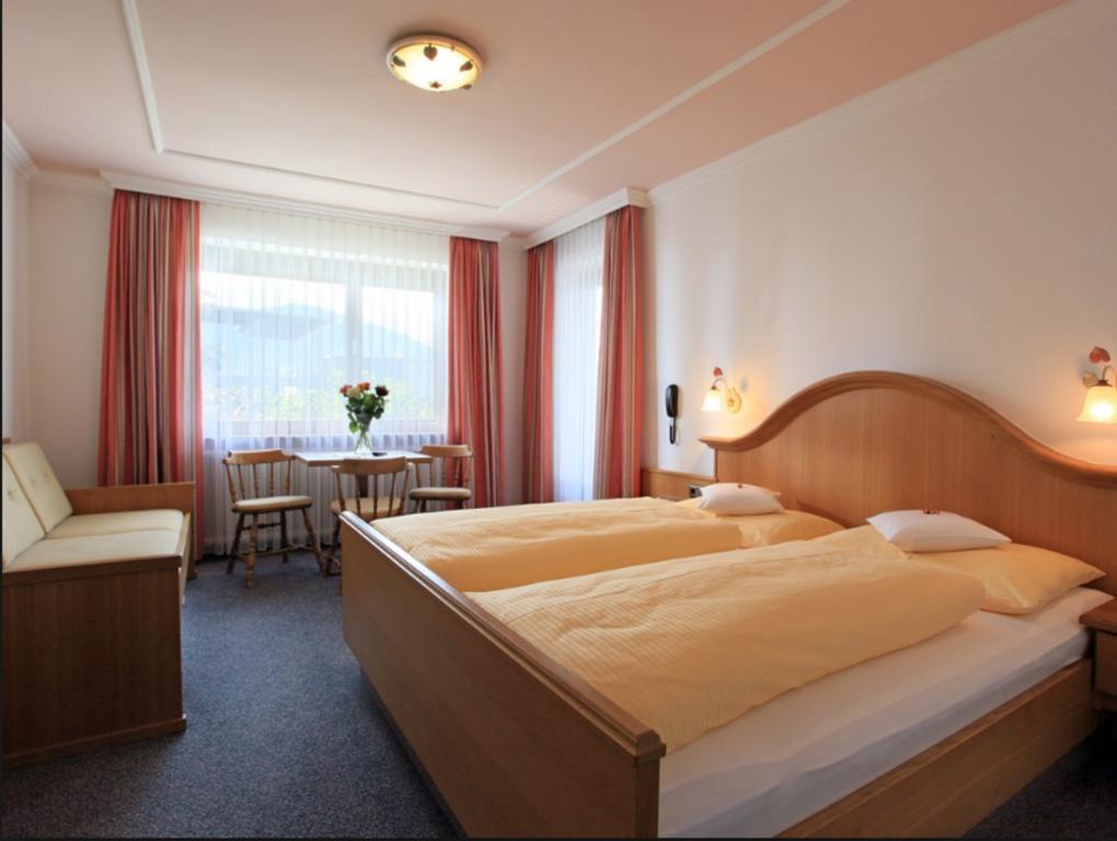 Pension Larchenbrunn Westendorf Room photo